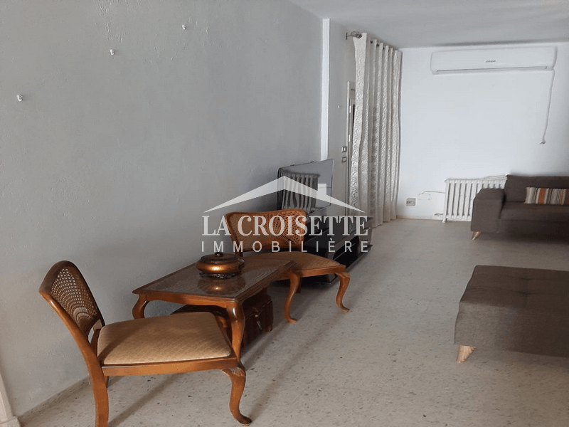 Etage de villa meublé S+3 à La Marsa